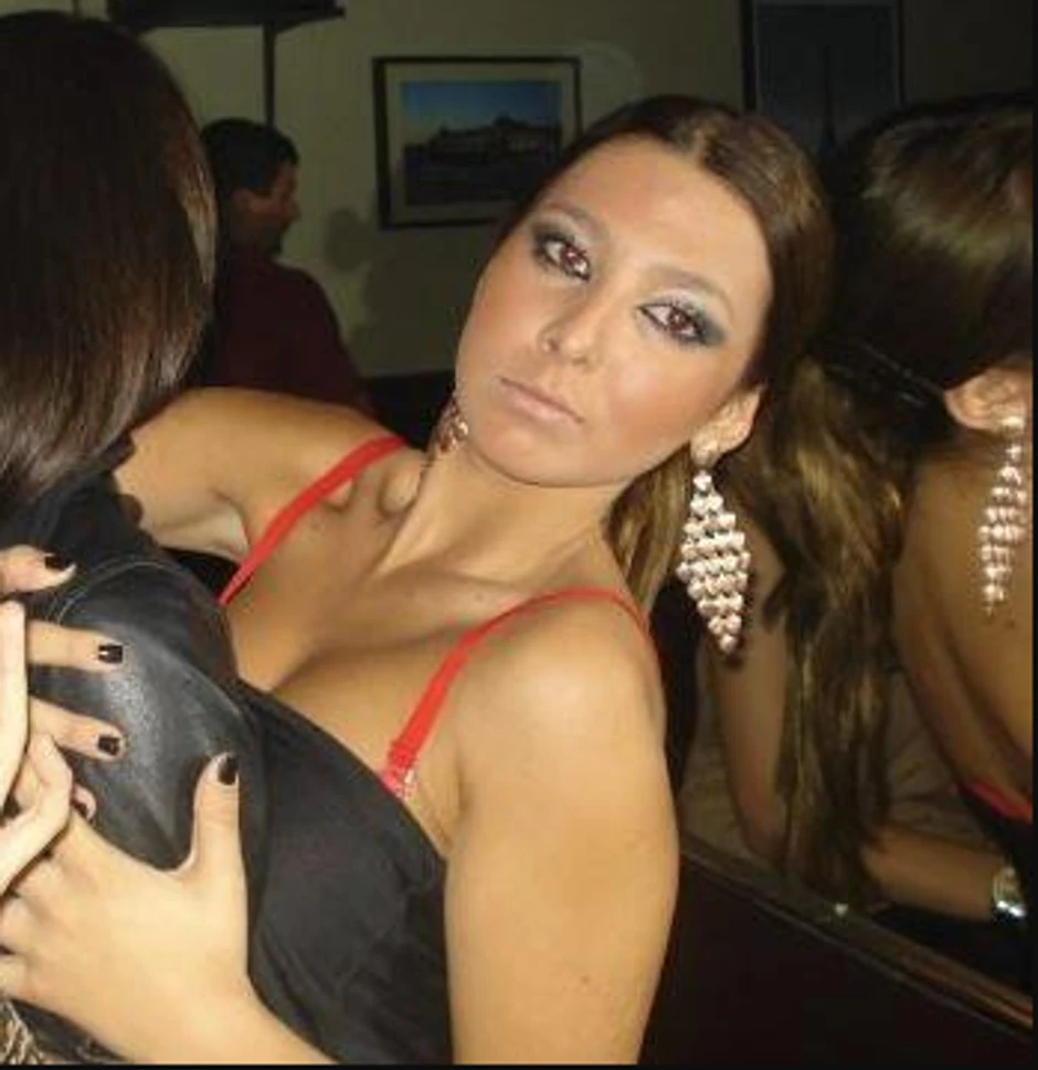 Aneli Ahmić pre operacija