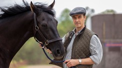 Ten serial cię zszokuje. Wydarzenia w elitarnej stadninie koni miały miejsce naprawdę