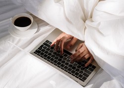 Jak często należy prać pościel? Większość z nas robi to zbyt rzadko