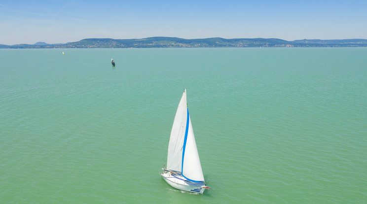 A Balaton nyugati medencéjében megnövekedett az algásodás /Fotó:MTI/Mohai Balázs