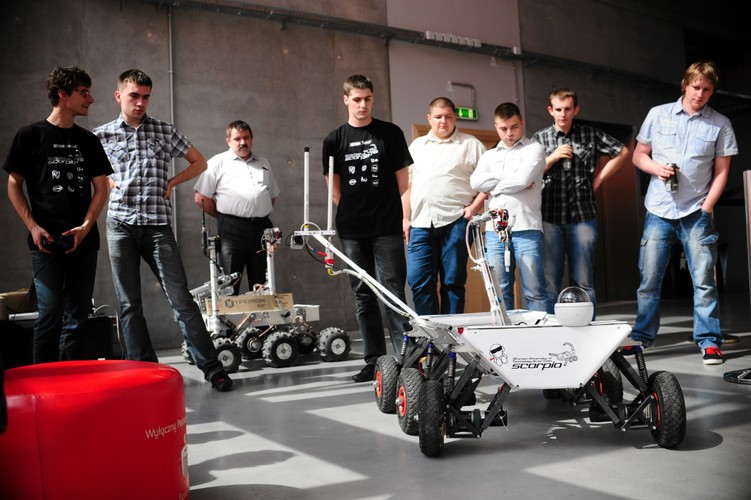 Polacy wygrali konkurs na najlepszy marsjański łazik