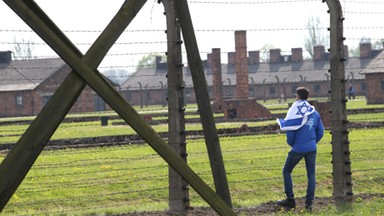 Spór między Polską i Izraelem o wycieczki szkolne szybko się nie skończy