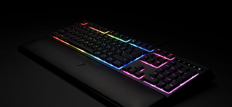 Razer połączył ogień z wodą. TESTUJEMY hybrydową klawiaturę - Ornatę