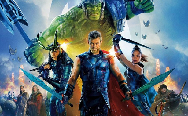 Kosmiczne disco, heavymetalowe fantasy. "Thor: Ragnarok" jest jak ekranizacja flippera z salonu gier z lat 80. [RECENZJA]