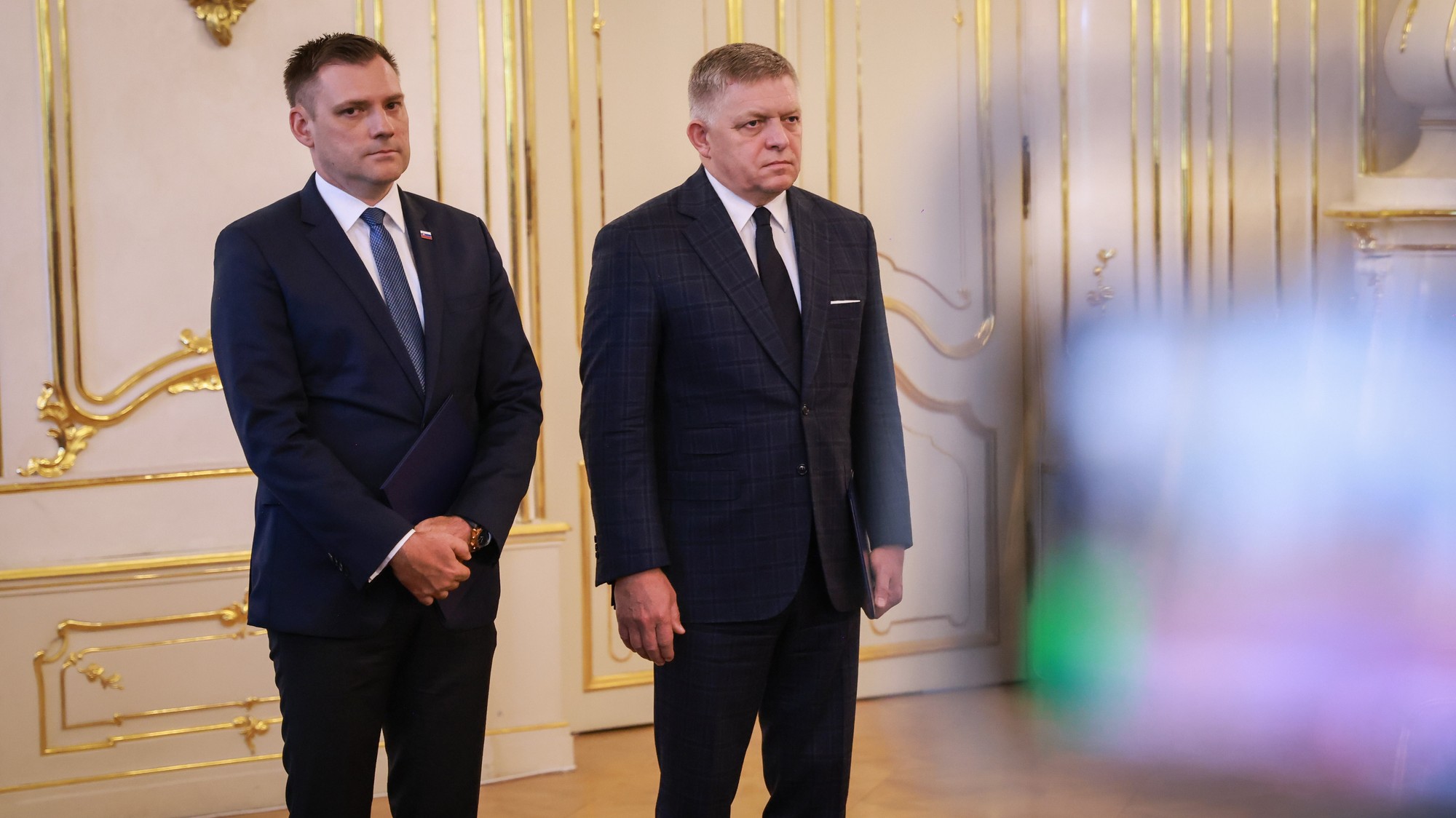 Prezident oficiálne odvolal Tomáša Tarabu. Jeho ministerstvo bude zatiaľ spravovať Robert Fico