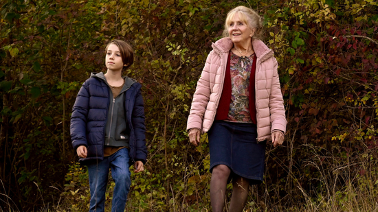 Vidéki nagymamák sötét titkokkal: ezt a filmet mindenkinek látnia kellene