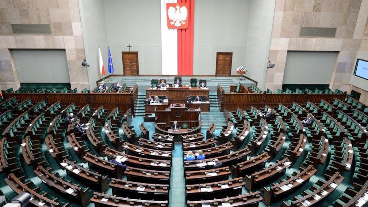 sejm sala obrad sala plenarna posiedzenie sejmu 