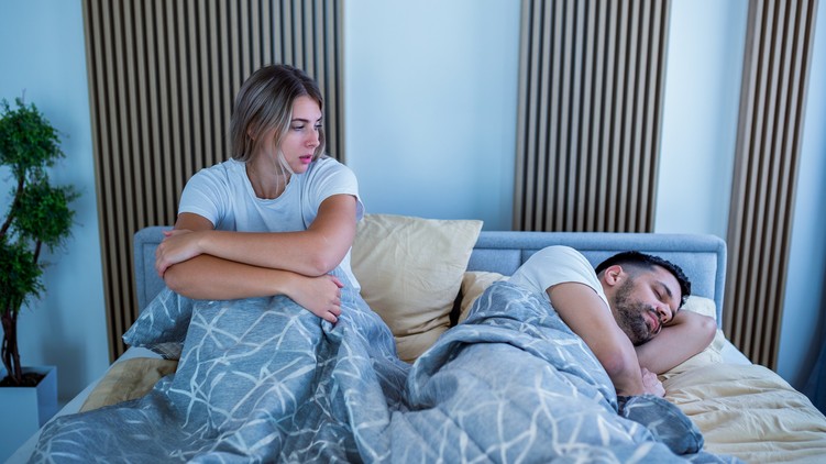 Sleep divorce külön alvás