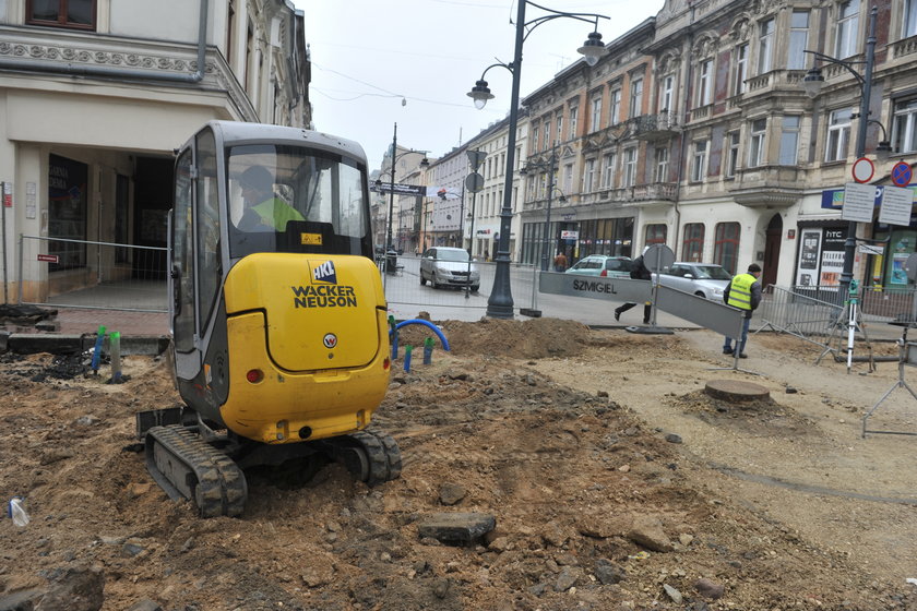 budowa ul. Piotrkowskiej i 6 Sierpnia