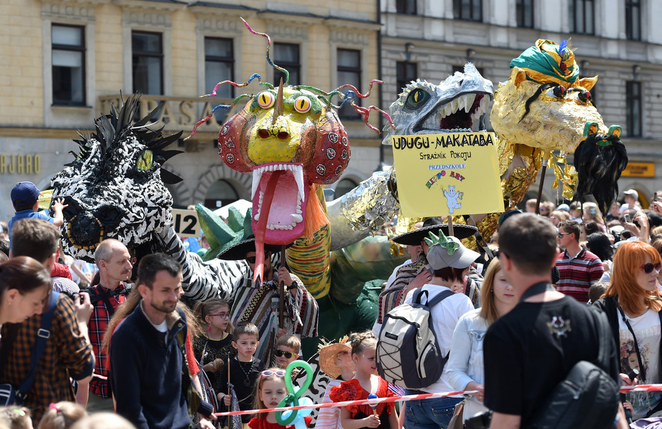 KRAKÓW 15. WIELKA PARADA SMOKÓW (parada smoków)