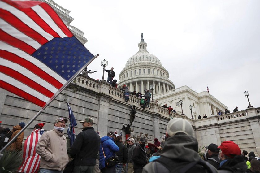 Joint session to certify the 2020 election results, in Washington