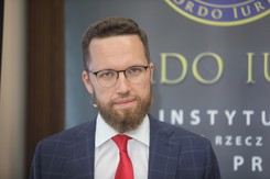 Rozłam w Ordo Iuris. Były wiceprezes: Odeszło kilkanaście osób