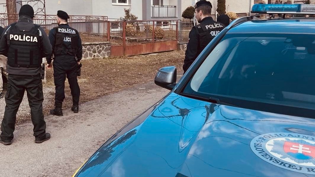 Policajti