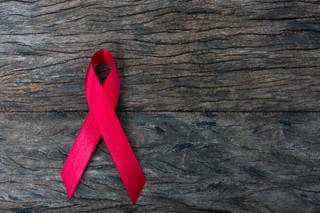 Światowy Dzień Walki z AIDS. W Polsce żyje ponad 24 tys. osób zarażonych wirusem HIV