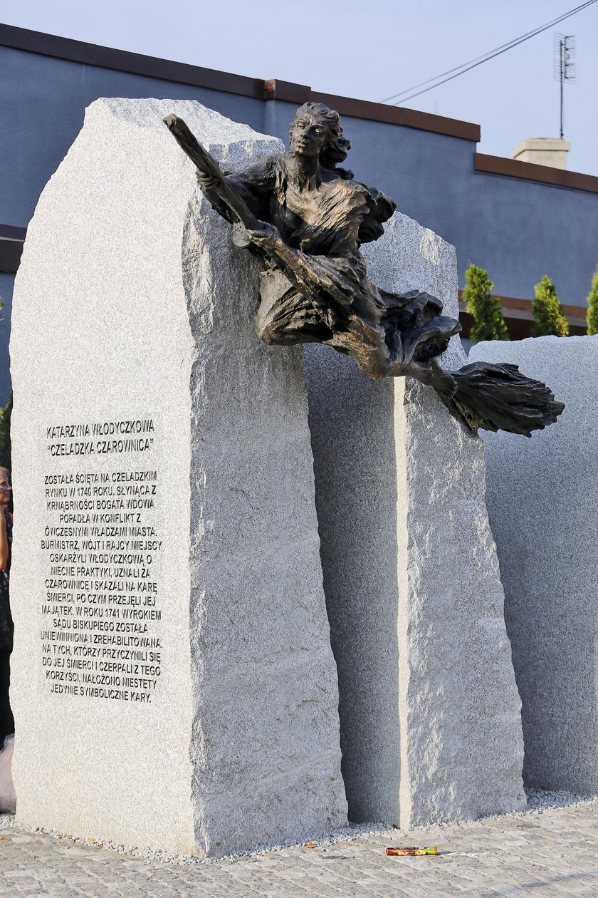 Odsłonięcie pomnika Czarownicy w Czeladzi
