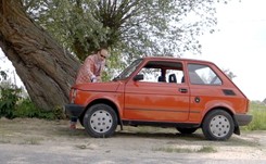 'Nazywam się Daniel, jestem amerykańskim dyplomatą i jeżdżę maluchem'