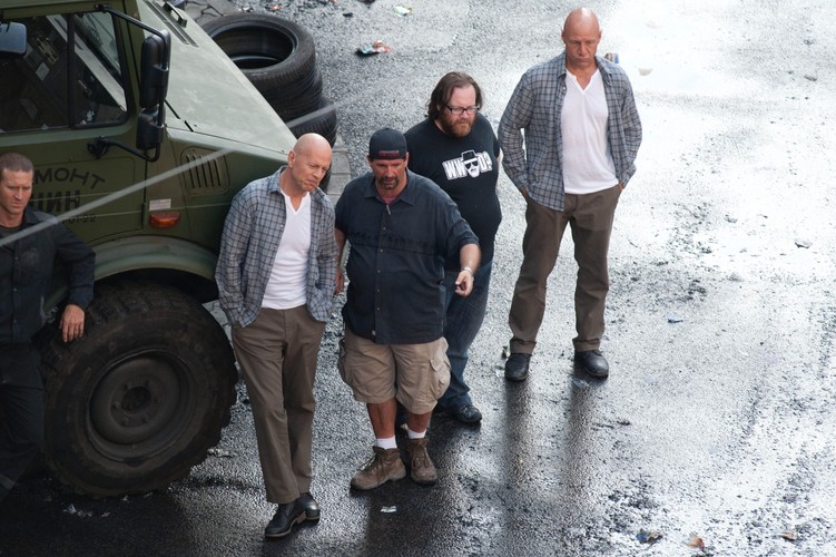 Bruce Willis i... jego dubler