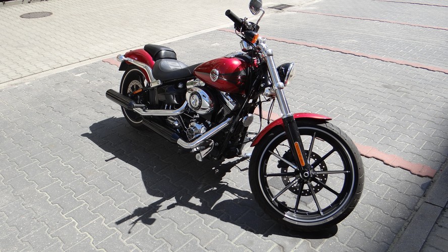 Harley-Davidson Breakout