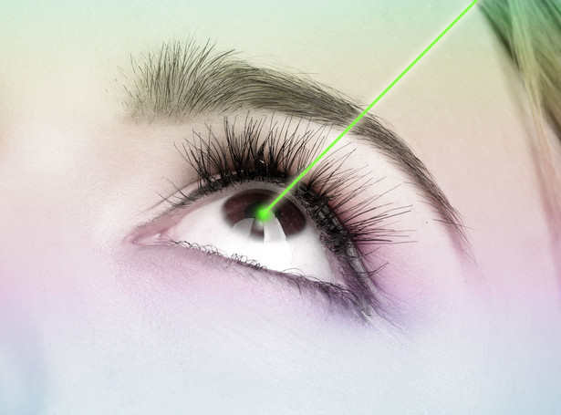 Cudotwórczy laser - walczy z wadami i chorobami oczu