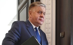 'Fakt': Córka i mąż znajomej ministra Jurgiela dostali pracę w agencjach rolnych