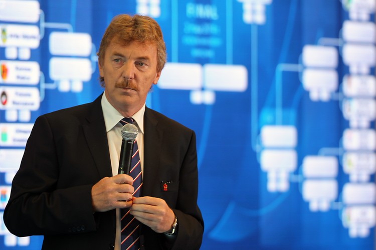 <b>8. Zbigniew Boniek</b>
<br>
<br><b>Zawód:</b> działacz sportowy
<br><b>Wycena reklamodawców:</b> 716 000 zł
<br><b>Pozycja w poprzednim rankingu:</b> 35