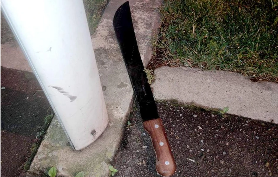 Mačeta kojom su izvršili razbojništvo pronađena je u blizini kioska