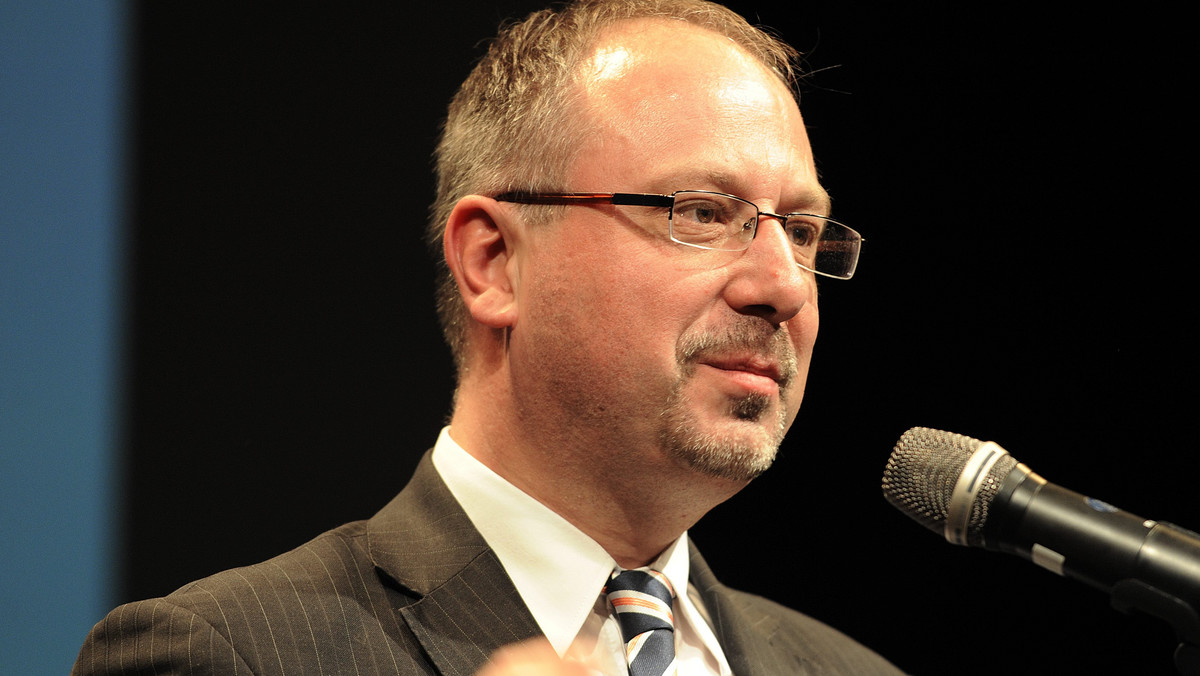 Arkady Rzegocki - ambasador Polski w Londynie - wystosował dziś list do redakcji lewicowego tygodnika "New Statesman" w proteście wobec artykułu, który został opublikowany przez redakcję. Według publikacji, rząd Polski ustawą o IPN wywołał falę antysemityzmu i "zniekształca rzeczywistość Holokaustu".