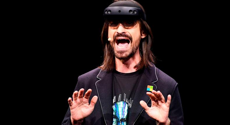 microsoft alex kipman hololens 2