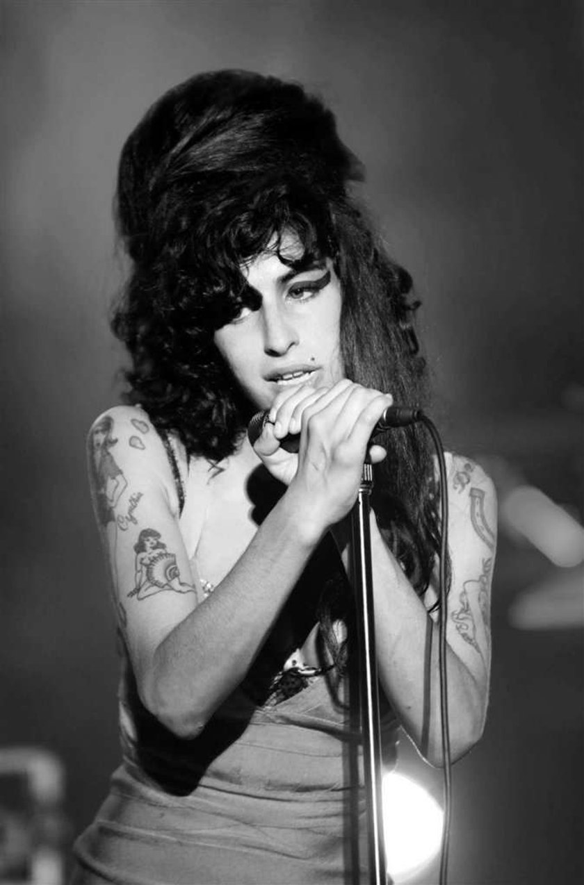 Oni odeszli w mijającym roku. Amy Winehouse zmarła w samotności