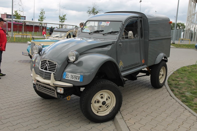 21. Światowy Zlot Miłośników Citroëna 2CV - Toruń 2015