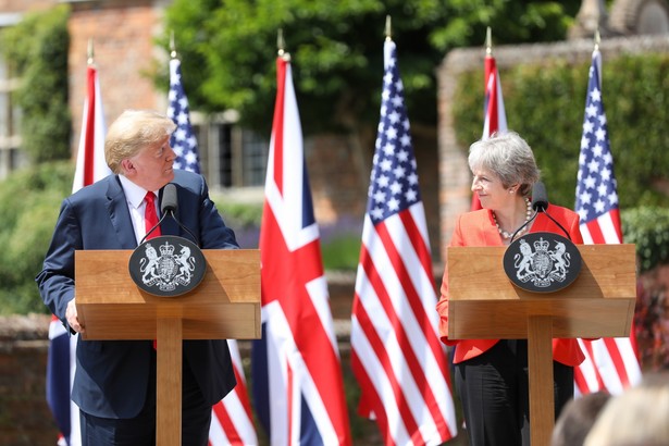 Donad Trump i Theresa May