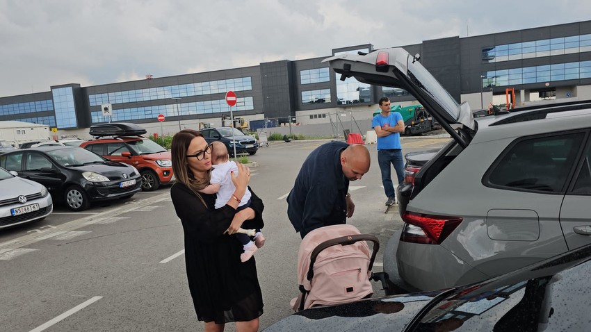 Mihajlo Šaulić sa suprugom i ćerkom