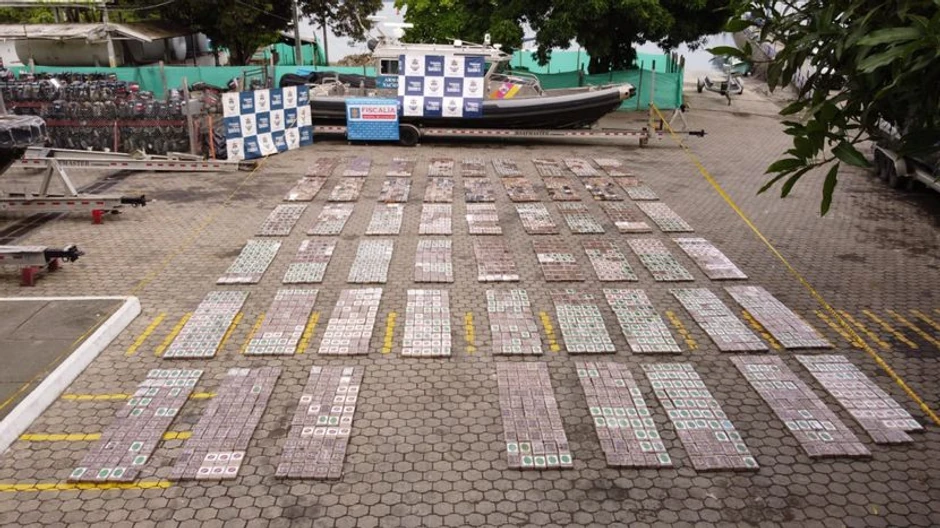 Zaplenjeno skoro tri tone kokaina u podmornici