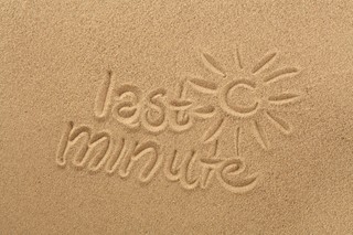 Eksperci ostrzegają: W sezonie uważajmy na szczególnie tanie oferty biur podróży