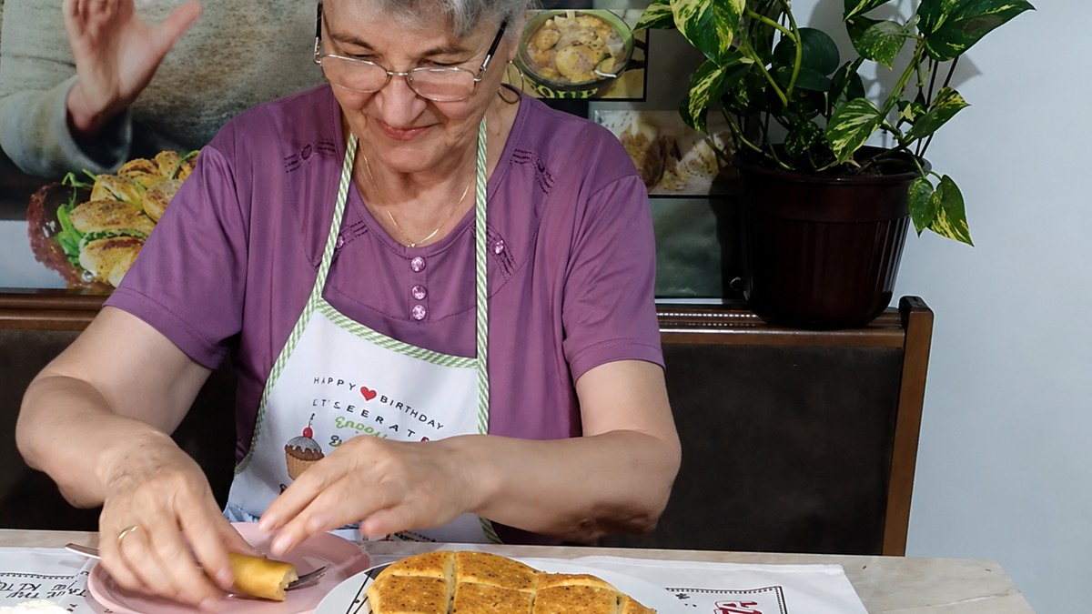 Baka Jelina pogača bez kvasca i mešenja