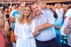 Joanna i Jacek Kurscy świętują rocznicę ślubu. "Zdążyliśmy prosto z lotniska" [FOTO]