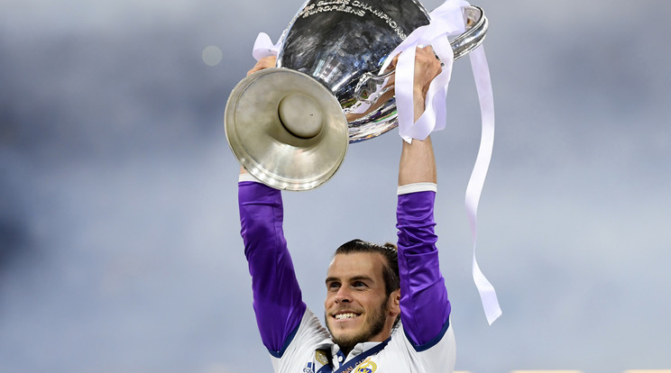 Gareth Bale négy év alatt harmadszor emelhette fel a BL-trófeát a Real Madrid mezében / Fotó: Getty Images