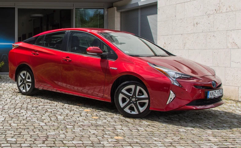 Toyota Prius IV (od 2016 r.)