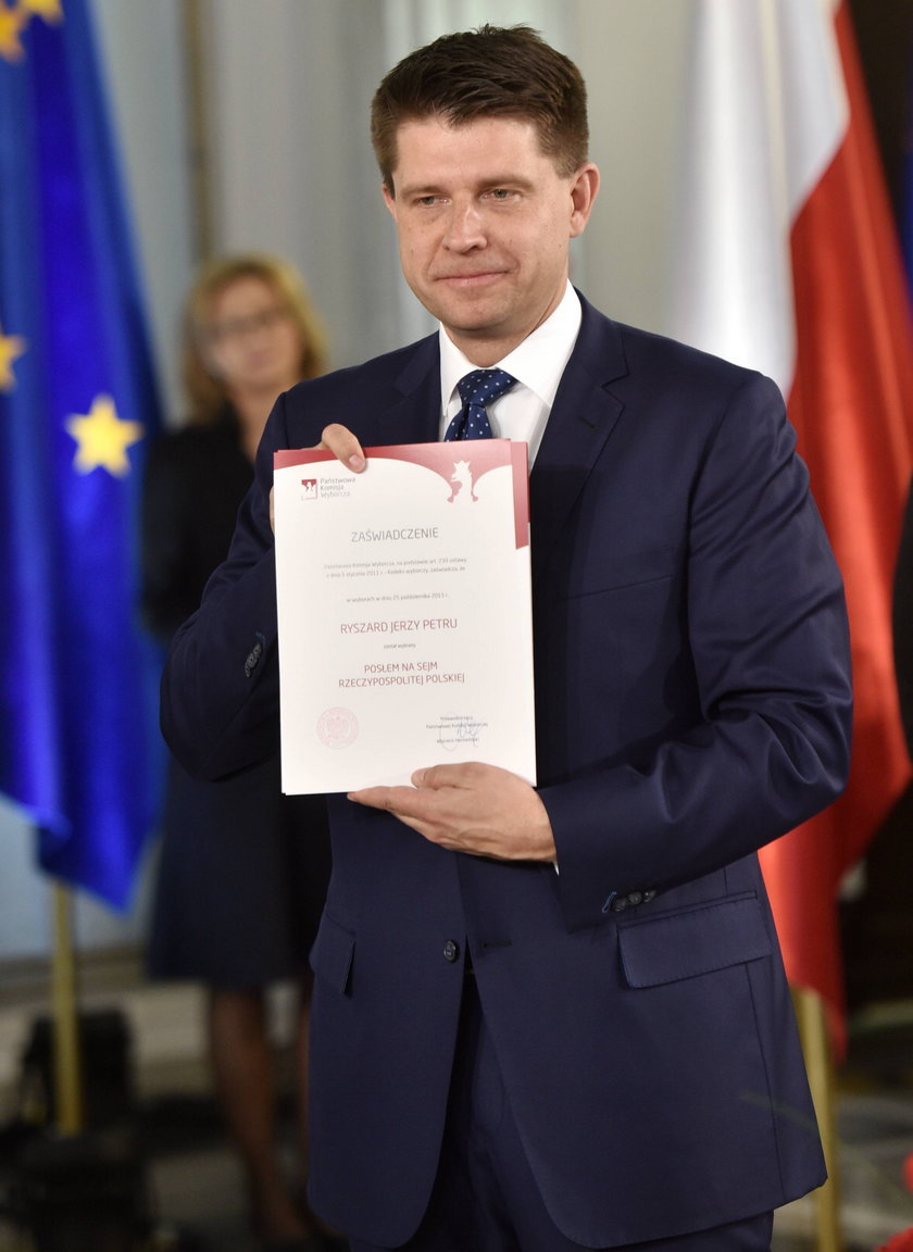 Nowi posłowie odebrali zaświadczenia