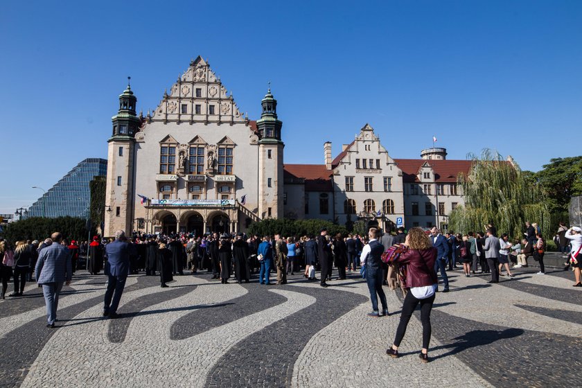 Alarm bombowy w trakcie przemówienia ministra