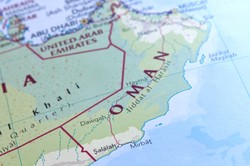 Oman: największy port w Salali ewakuowany po ataku dronów. Wstrzymano działalność