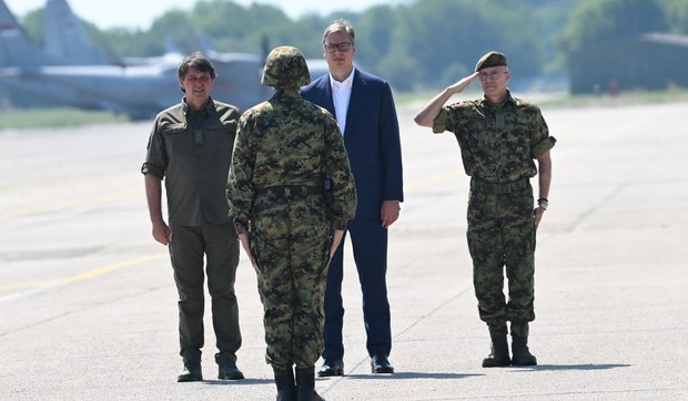 Bratislav Gašić, Aleksandar Vučić, Milan Mojsilović
