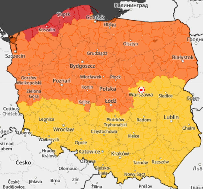 Ostrzeżenia przed wichurami obejmują całą Polskę.