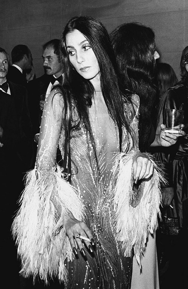 Cher w "naked dress" w 1974 r.