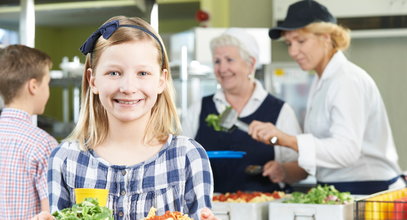 Krakowskie szkoły zapewniają posiłki i dbają o ich jakość