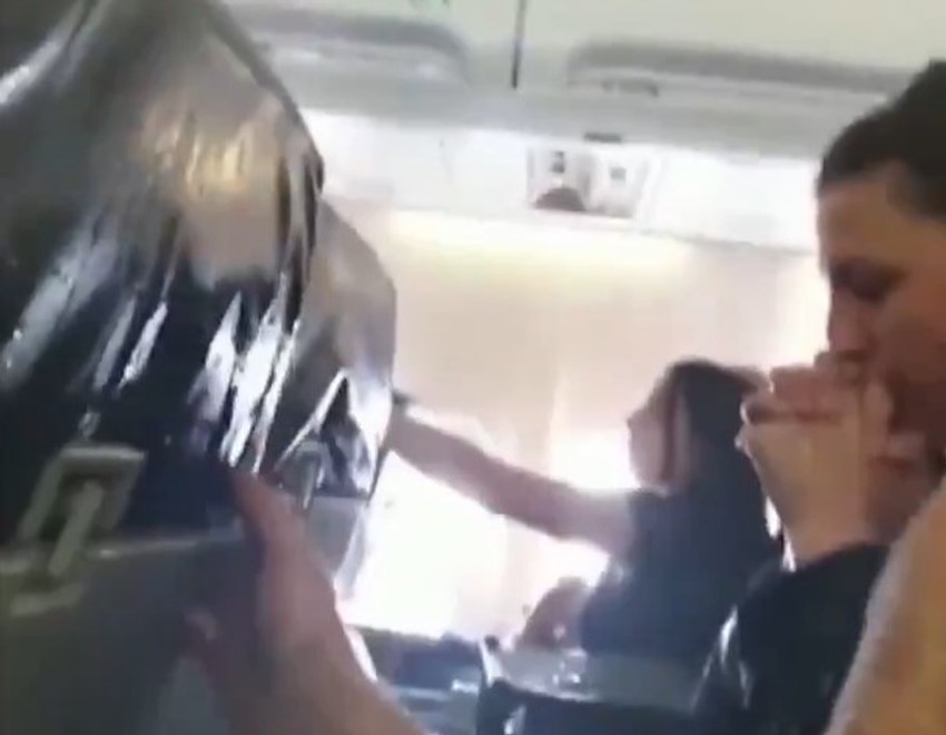 Jaka turbulencija u avionu