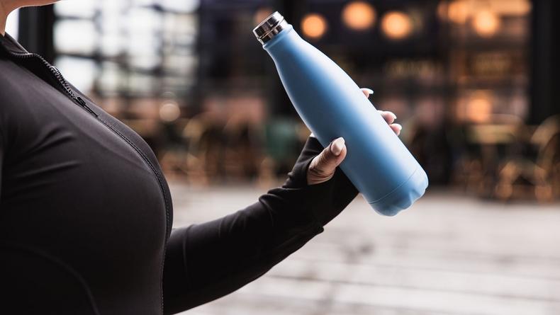 Water bottles could harbour germs [HuffPostUk]