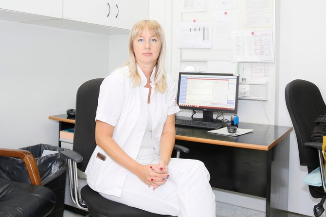 Holter je jako važan zato što tako dobijemo 24 profil pritiska i njegovu srednju vrednost, kaže doktorka Slađana Božović Ogarević, kardiolog