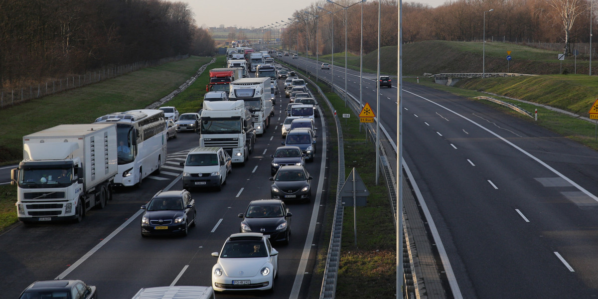 Postoimy w korkach we Wrocławiu i na A4