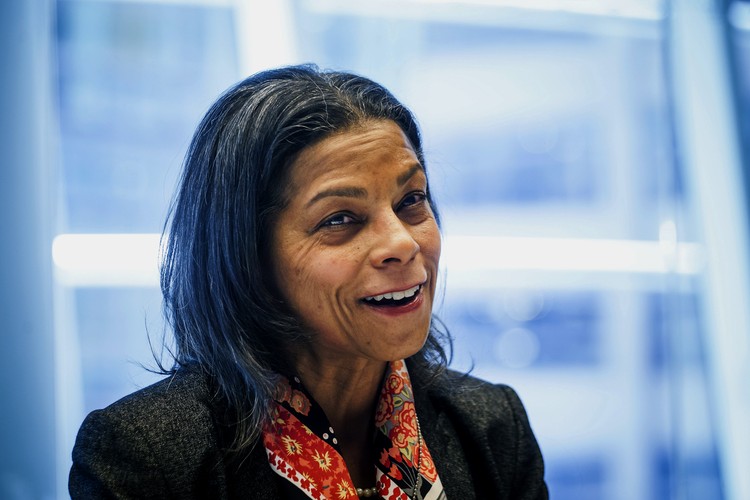 84. Amerykanka Risa Lavizzo-Mourey prezes i CEO Robert Wood Johnson Foundation (największa w USA organizacja filantropijna skoncentrowana na problemach zdrowia)